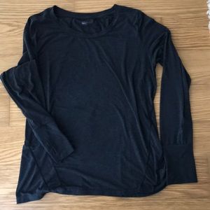 GapFit long sleeve shirt